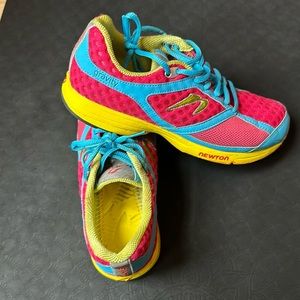 Newton Gravity Shoes Sz. 7.5